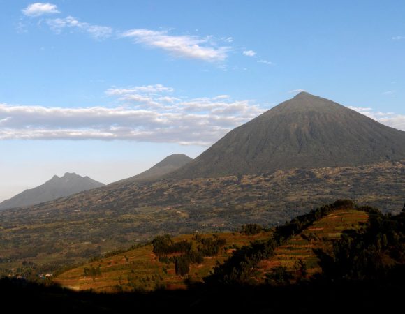 Mount Muhabura Hike